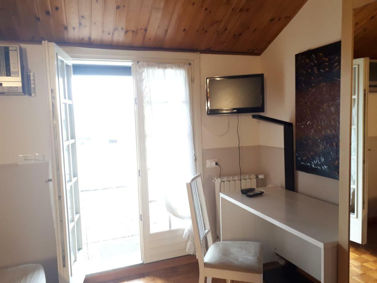 B&B La Mansardina Torri di Quartesolo Exteriör bild